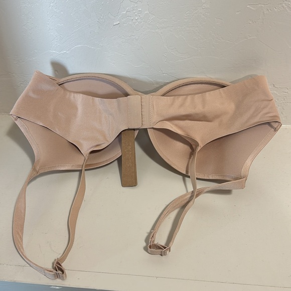 Bra - Picture 3 of 4